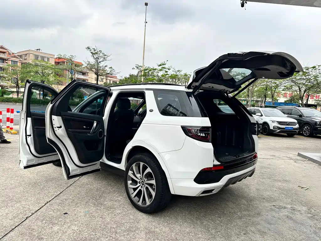 Land Rover Discovery Sport 2021 — фото 22