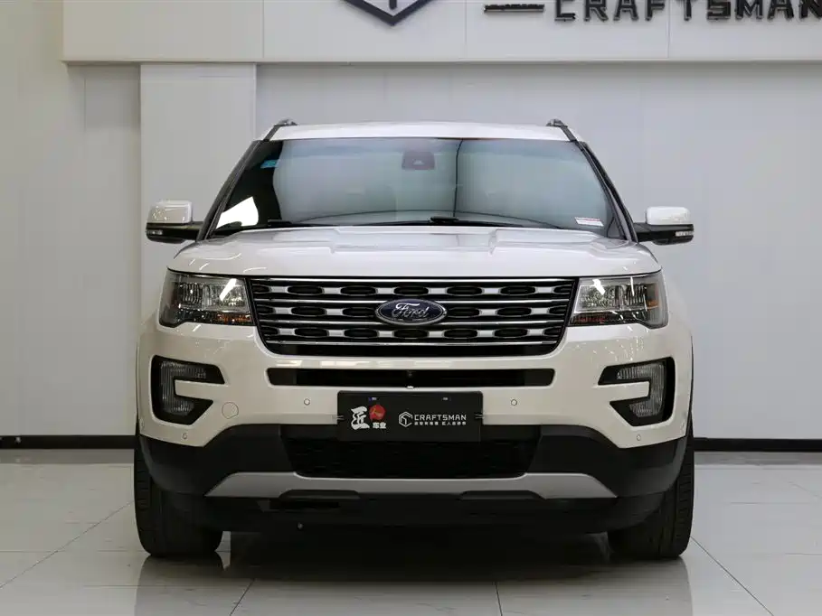Ford Explorer 2018 — фото 21