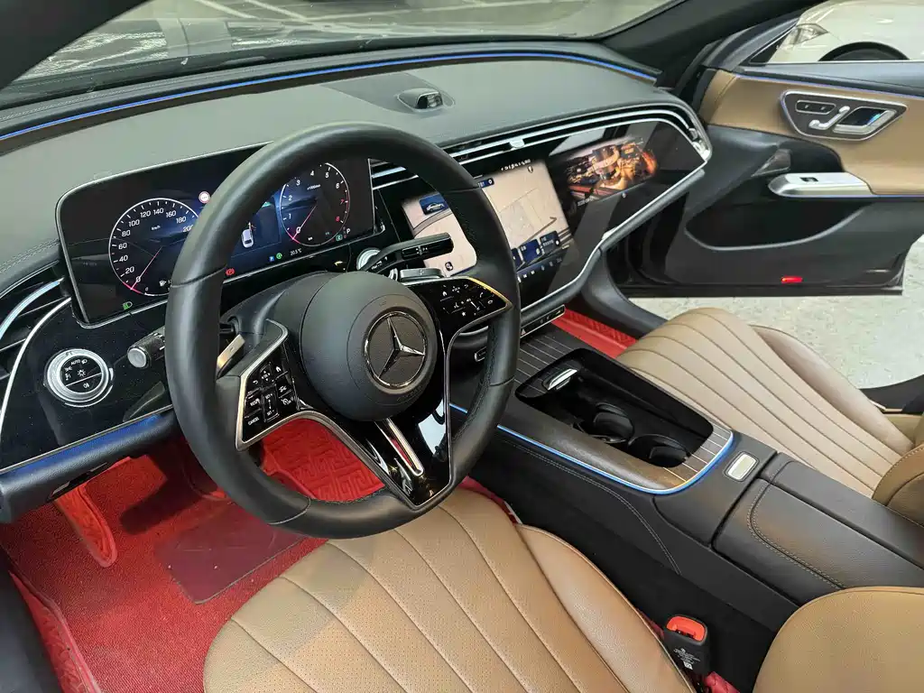 Mercedes-Benz E-Class 2024