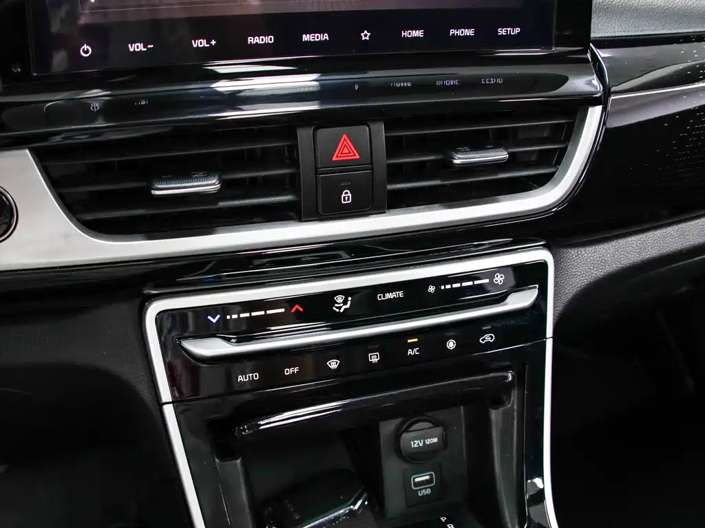 Kia KX3 2021 — фото 10