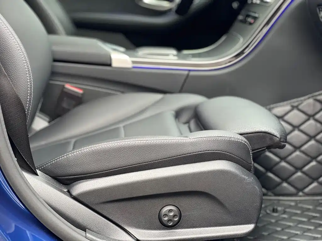 Mercedes-Benz C-Class 2019 — фото 22