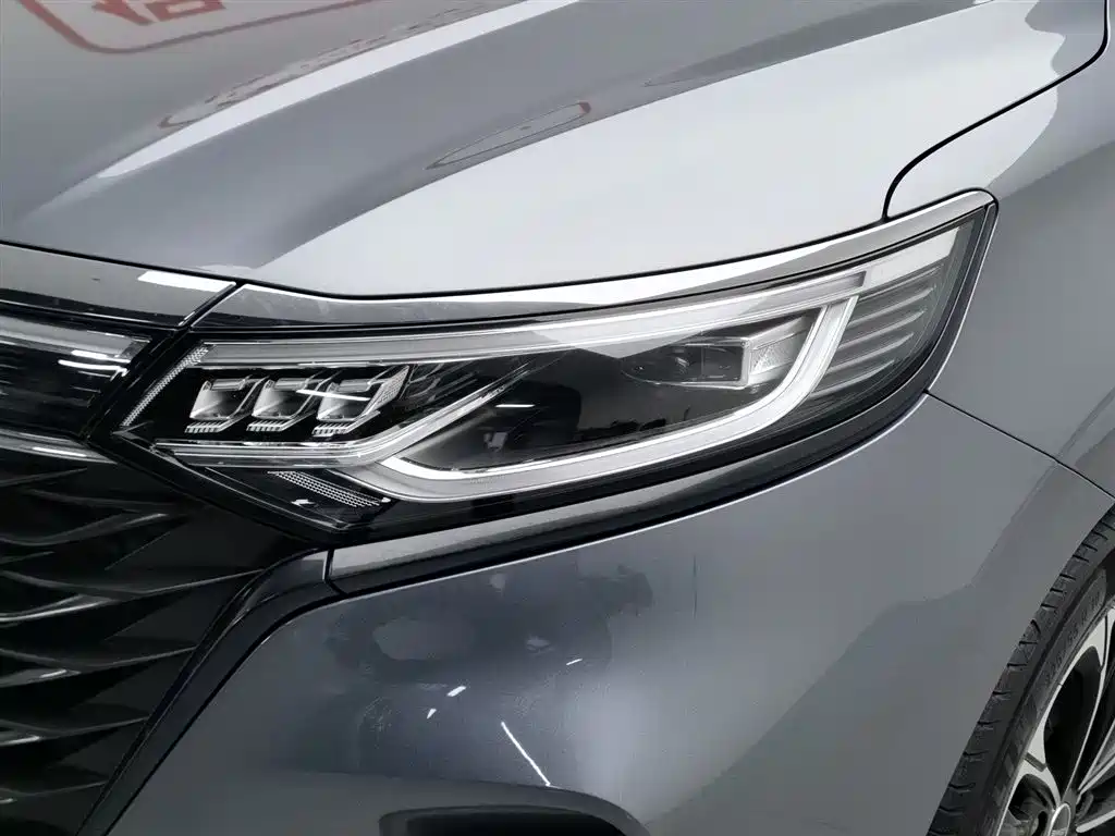 Roewe iMAX8 2021 — фото 7