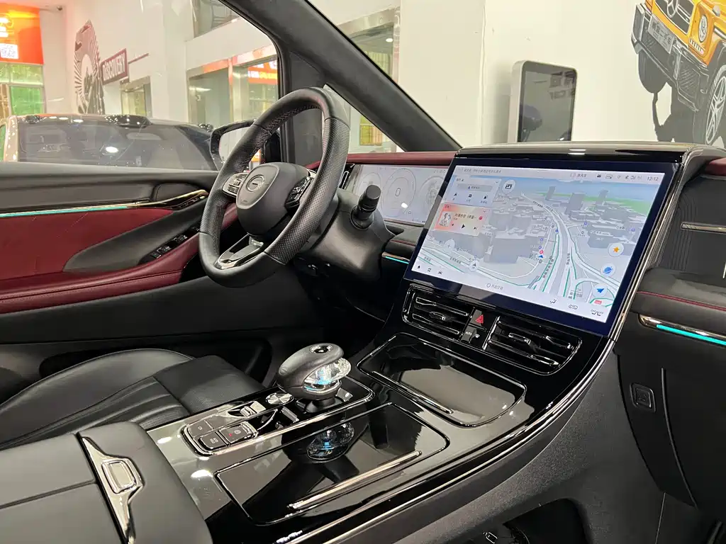 GAC Motor Trumpchi M8 2023 — фото 16