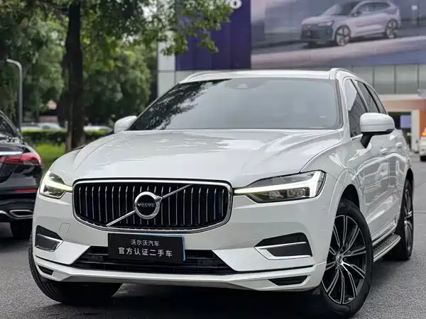 Volvo XC60 2021