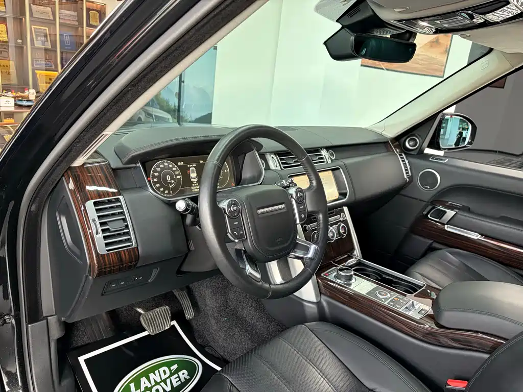 Land Rover Range Rover 2017 — фото 10