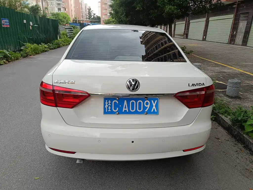 Volkswagen Lavida 2016