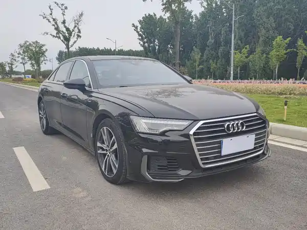 Audi A6L 2022