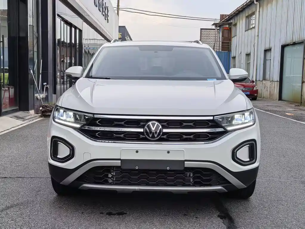 Volkswagen T-Roc 2024 — фото 2