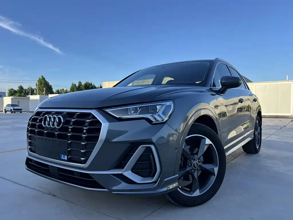 Audi Q3 2022
