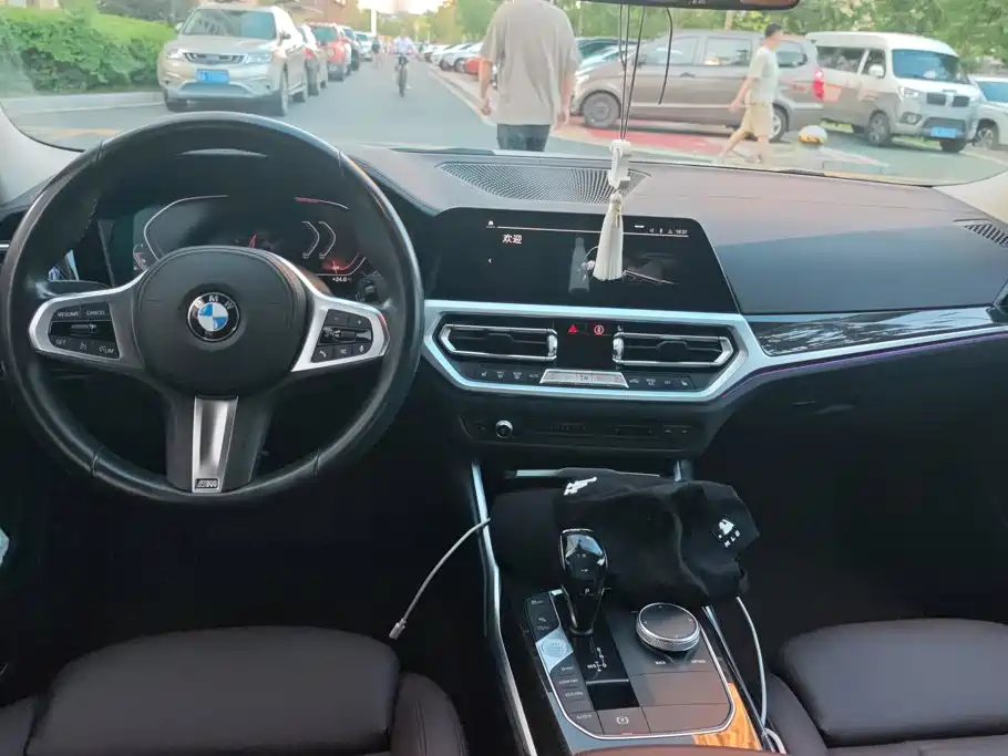 BMW 3 Series 2020 — фото 12