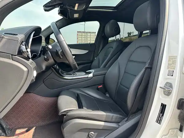 Mercedes-Benz GLC Coupe 2020