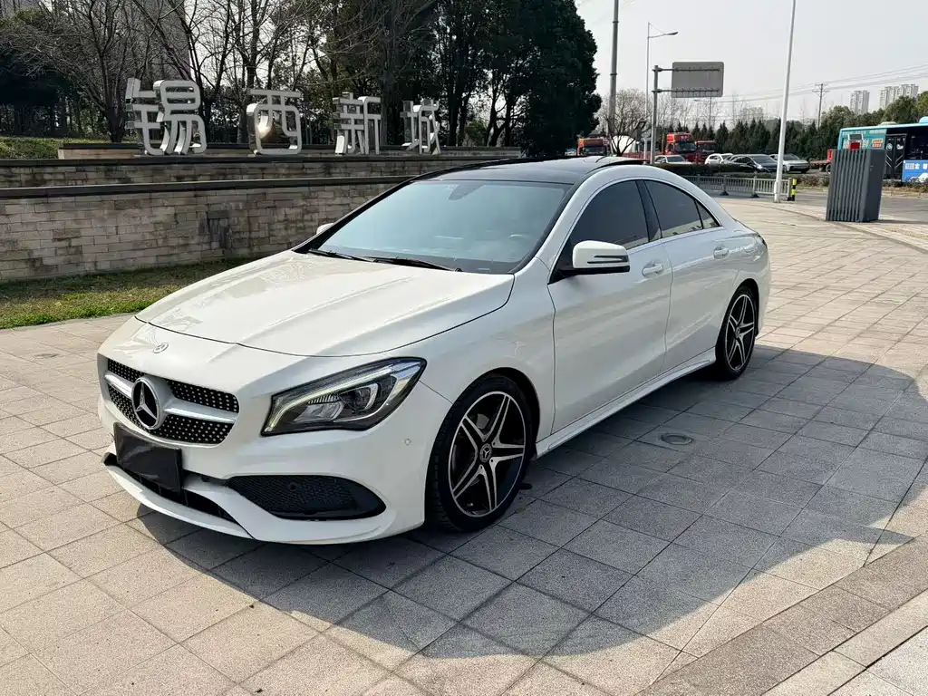 Mercedes-Benz CLA 2017 — фото 1