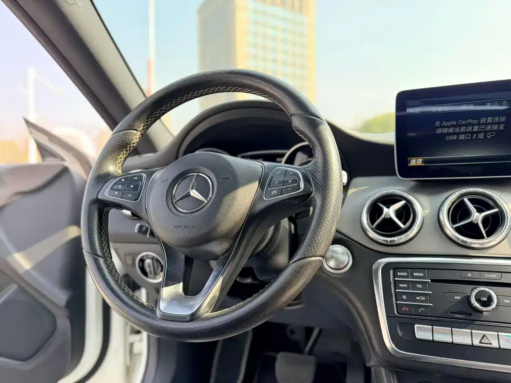 Mercedes-Benz CLA 2017 — фото 11