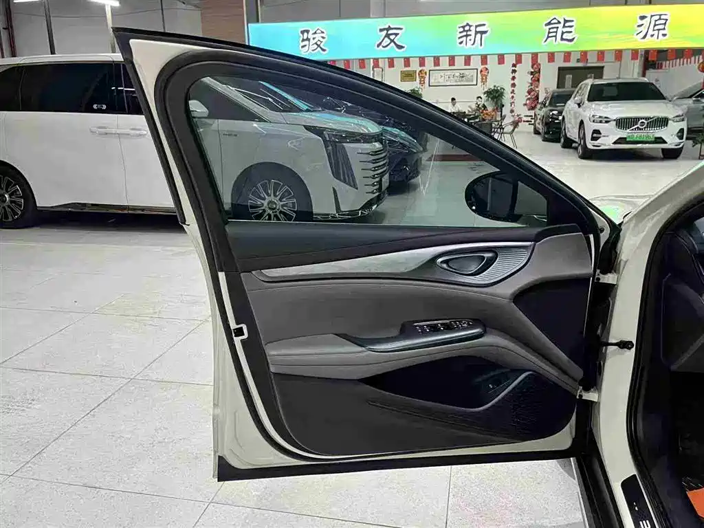 BYD Seal 2024 — фото 20