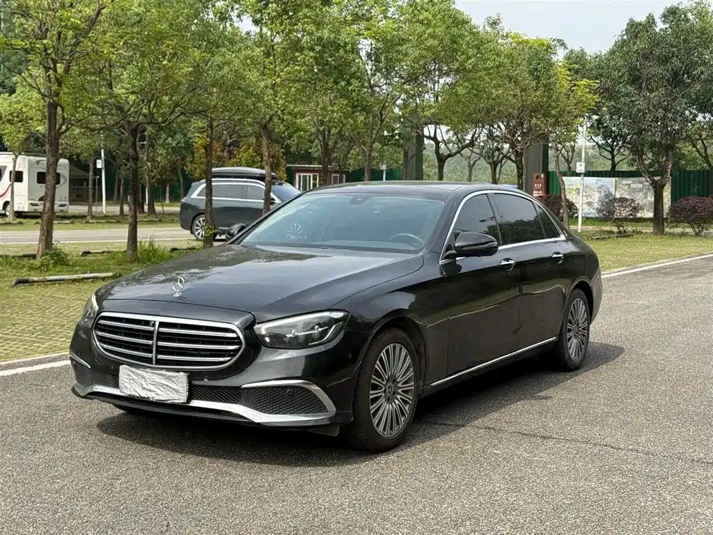 Mercedes-Benz E-Class 2021 — фото 1