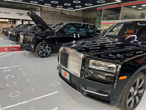 Rolls-Royce Cullinan 2024