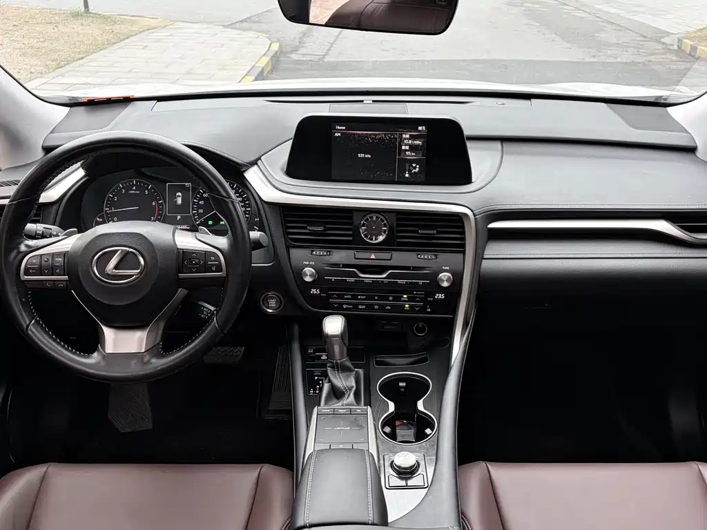 Lexus RX 2020 — фото 9