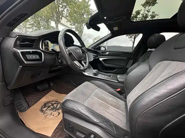 Audi A6L 2021
