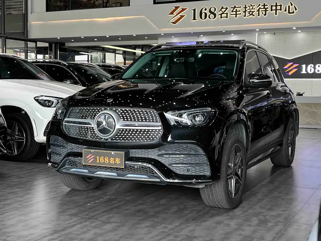 Mercedes-Benz GLE 2021 — фото 1