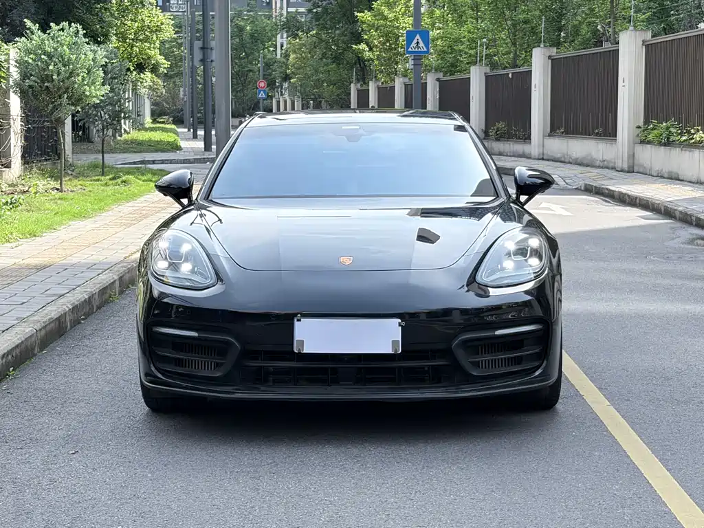 Porsche Panamera 2023 — фото 2