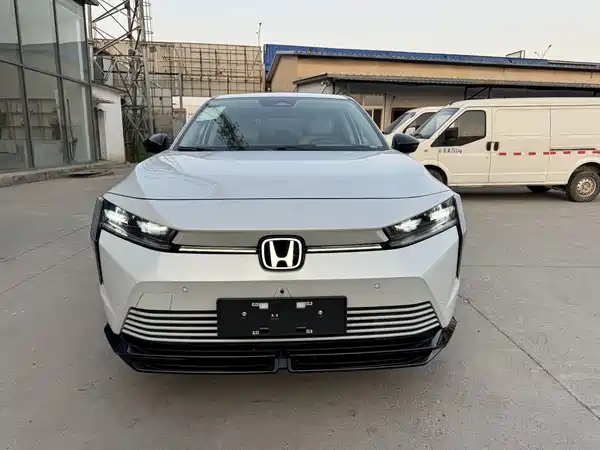 Honda Hunting Light e NS2 2024