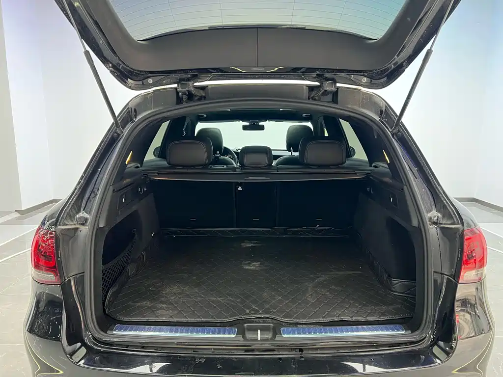 Mercedes-Benz GLC 2021 — фото 24