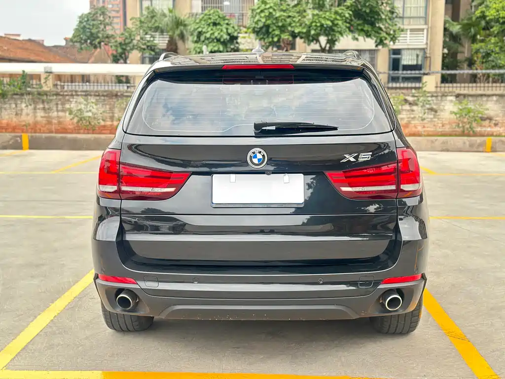 BMW X5 2015 — фото 19