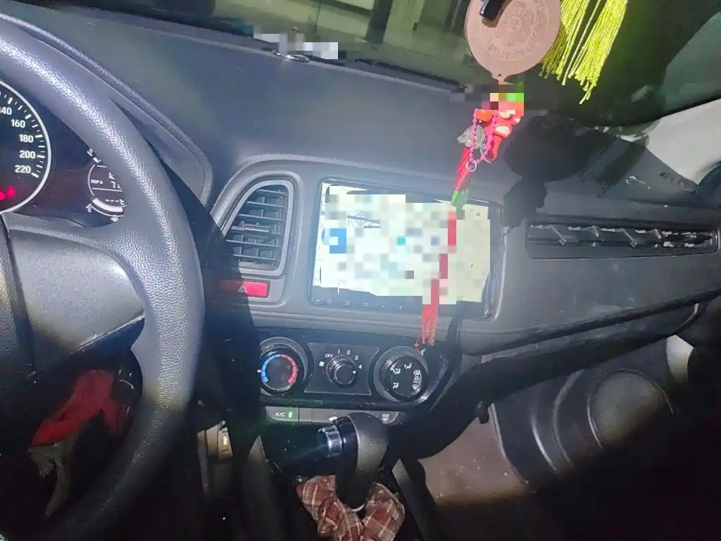 Honda Vezel 2016