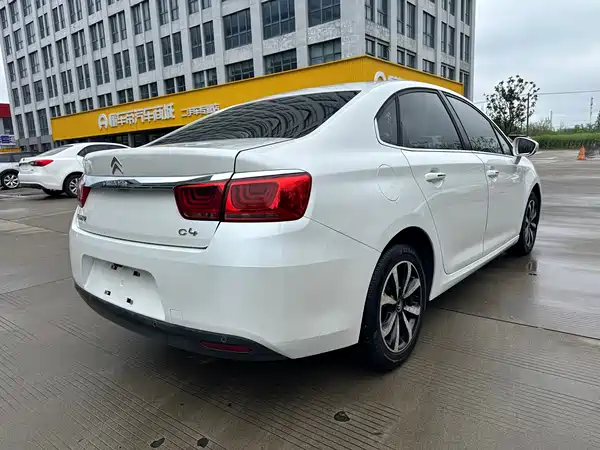 Citroën C4 Sega 2016