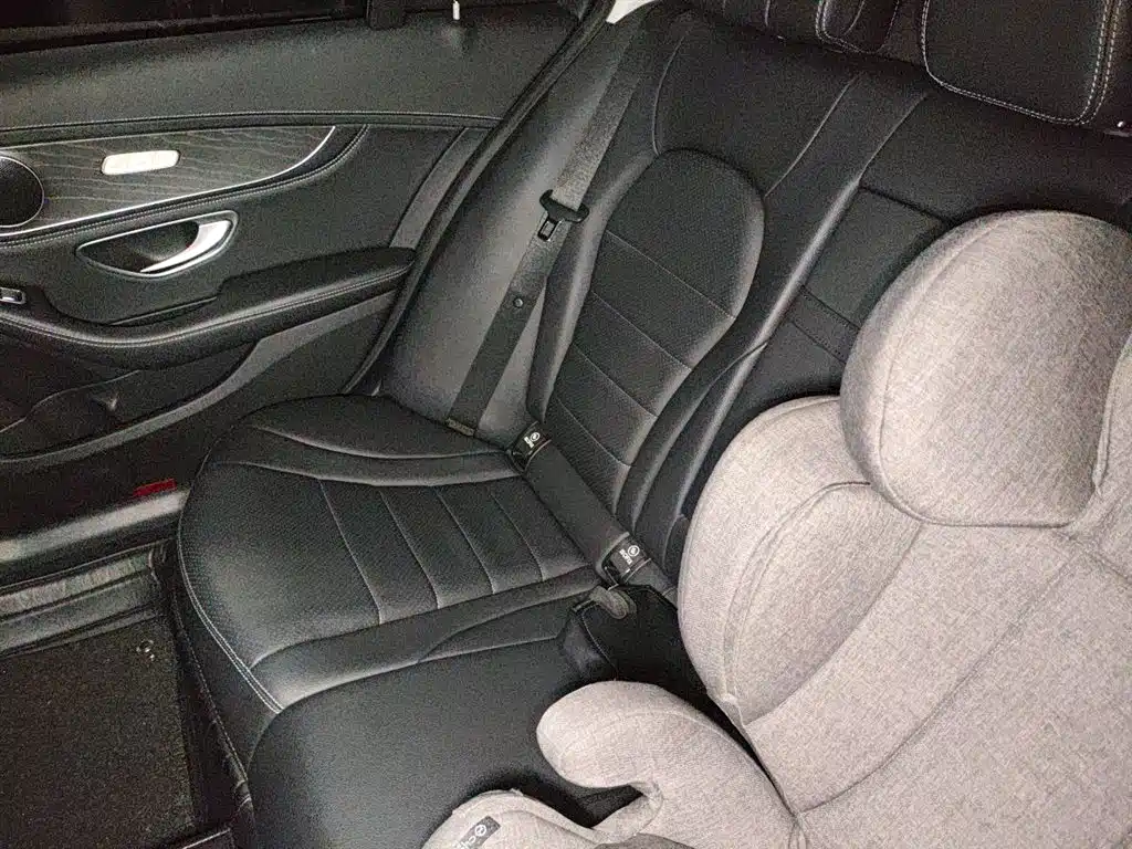 Mercedes-Benz C-Class 2019 — фото 15
