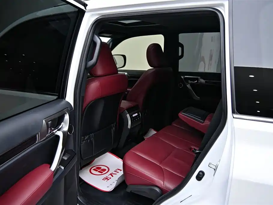 Lexus GX 2023 — фото 13