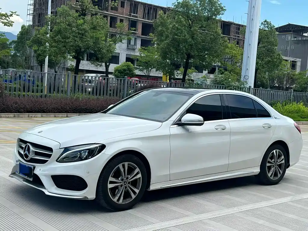 Mercedes-Benz C-Class 2017