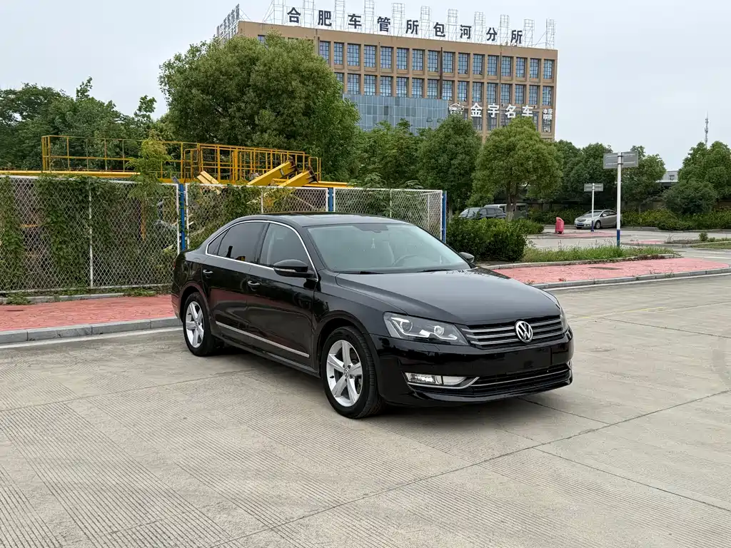 Volkswagen Passat 2015 — фото 3