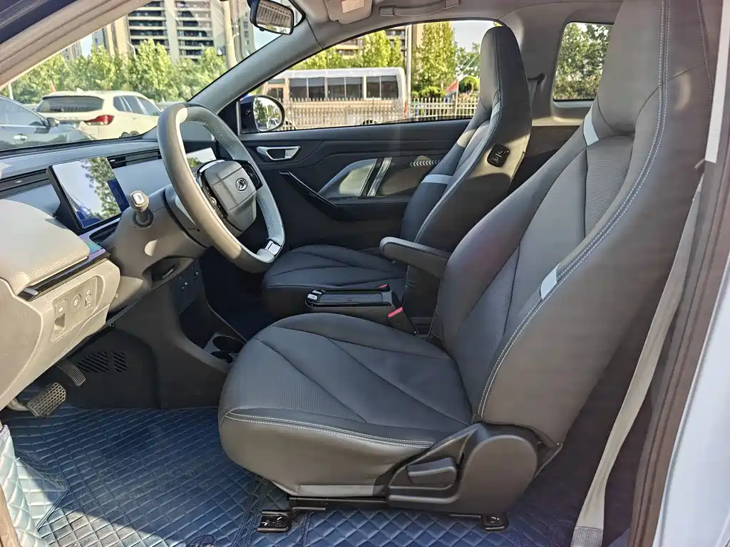 Chery New Energy Wujie Pro 2023 — фото 12
