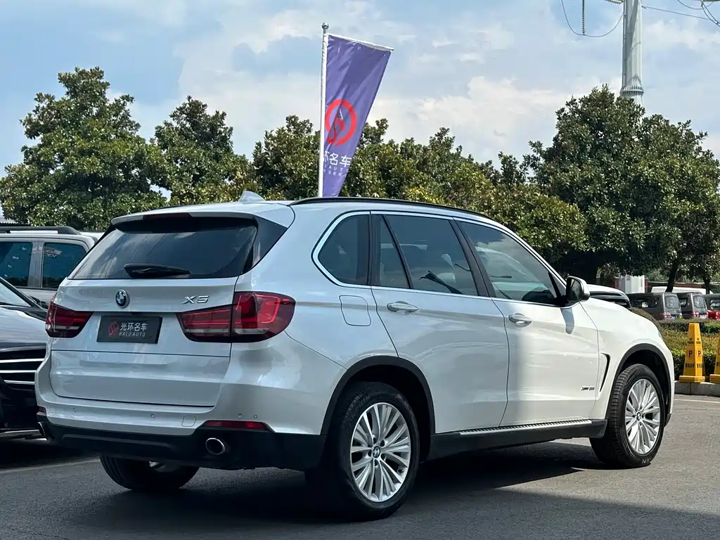 BMW X5 2015 — фото 6