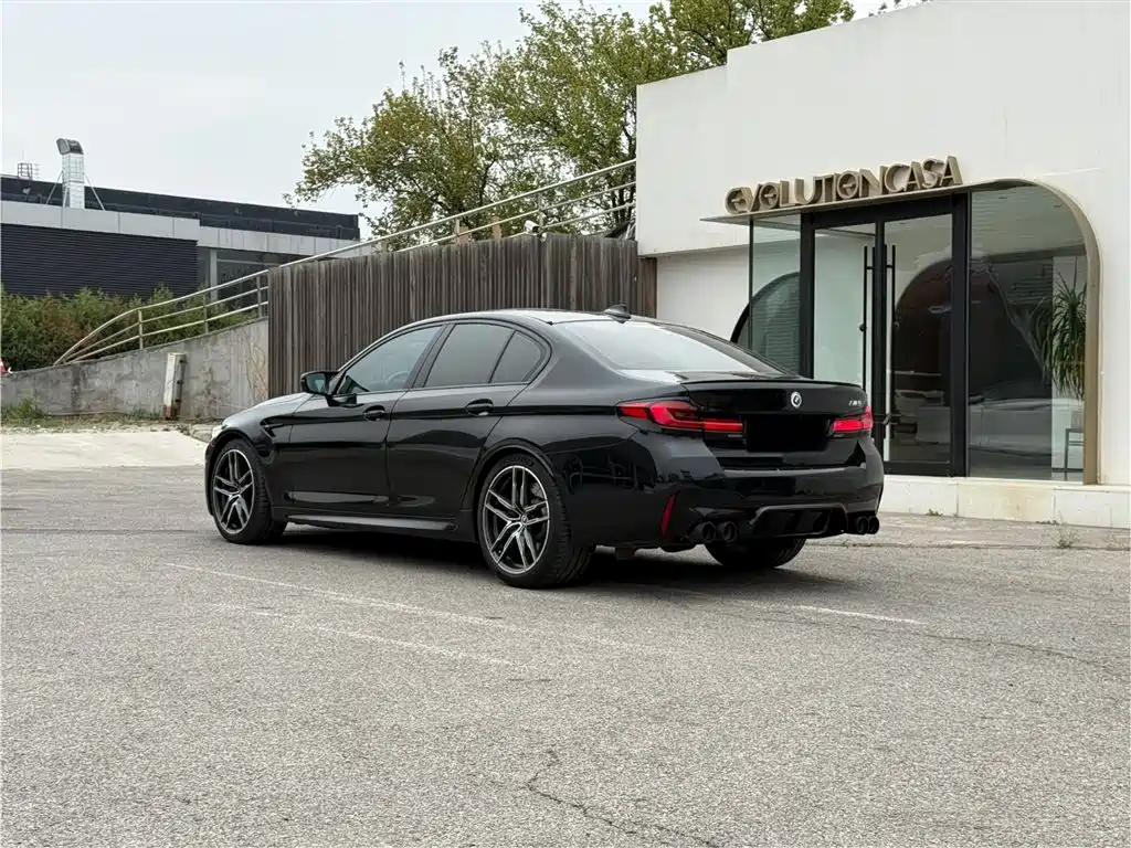 BMW M5 2021 — фото 15