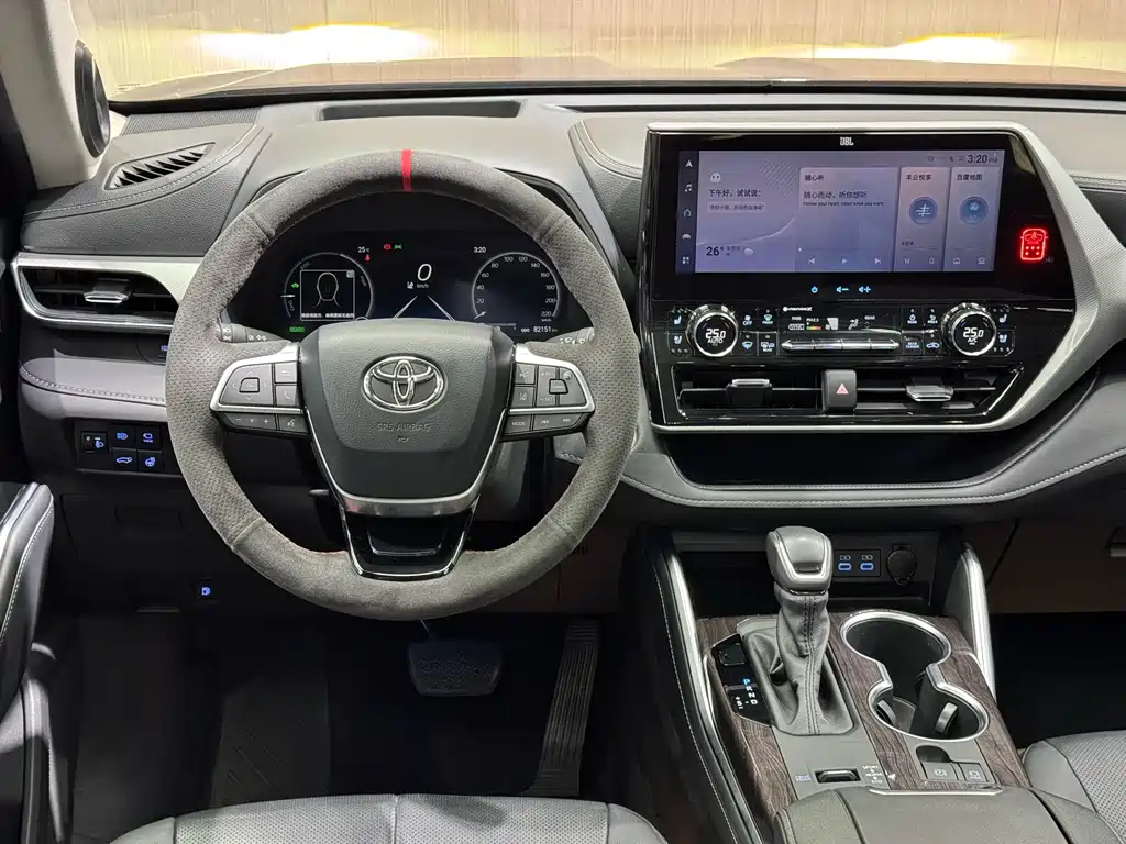 Toyota Highlander 2022 — фото 20