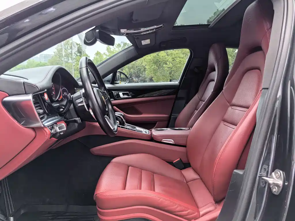 Porsche Panamera 2020 — фото 12