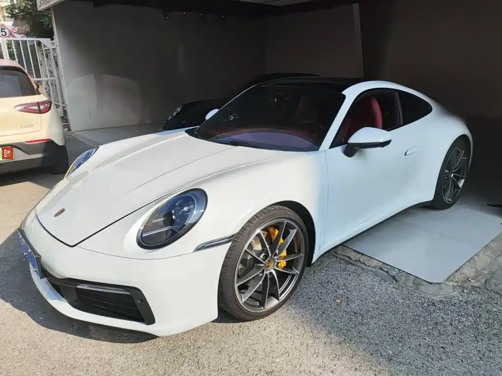 Porsche 911 2021