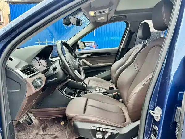 BMW X1 2021