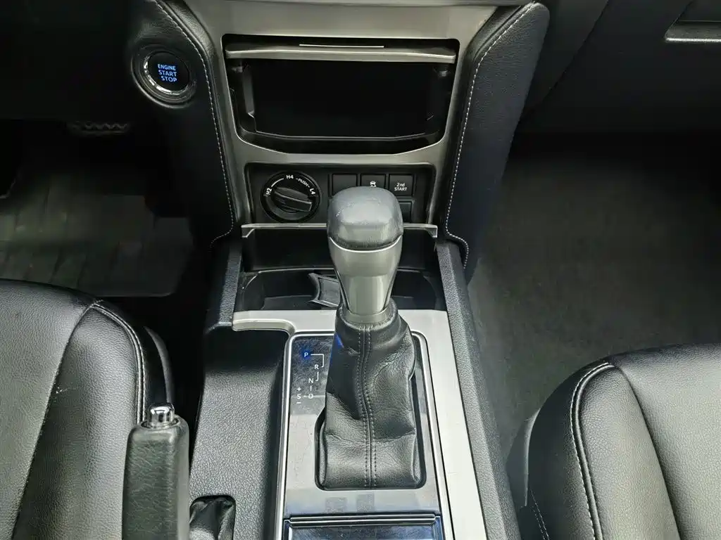 Toyota Prado 2018 — фото 13