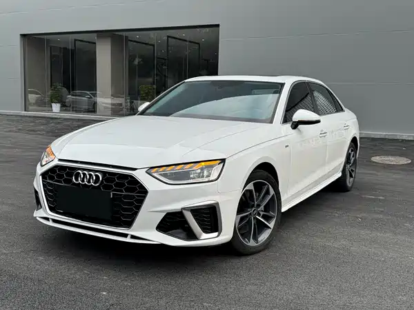 Audi A4L 2020