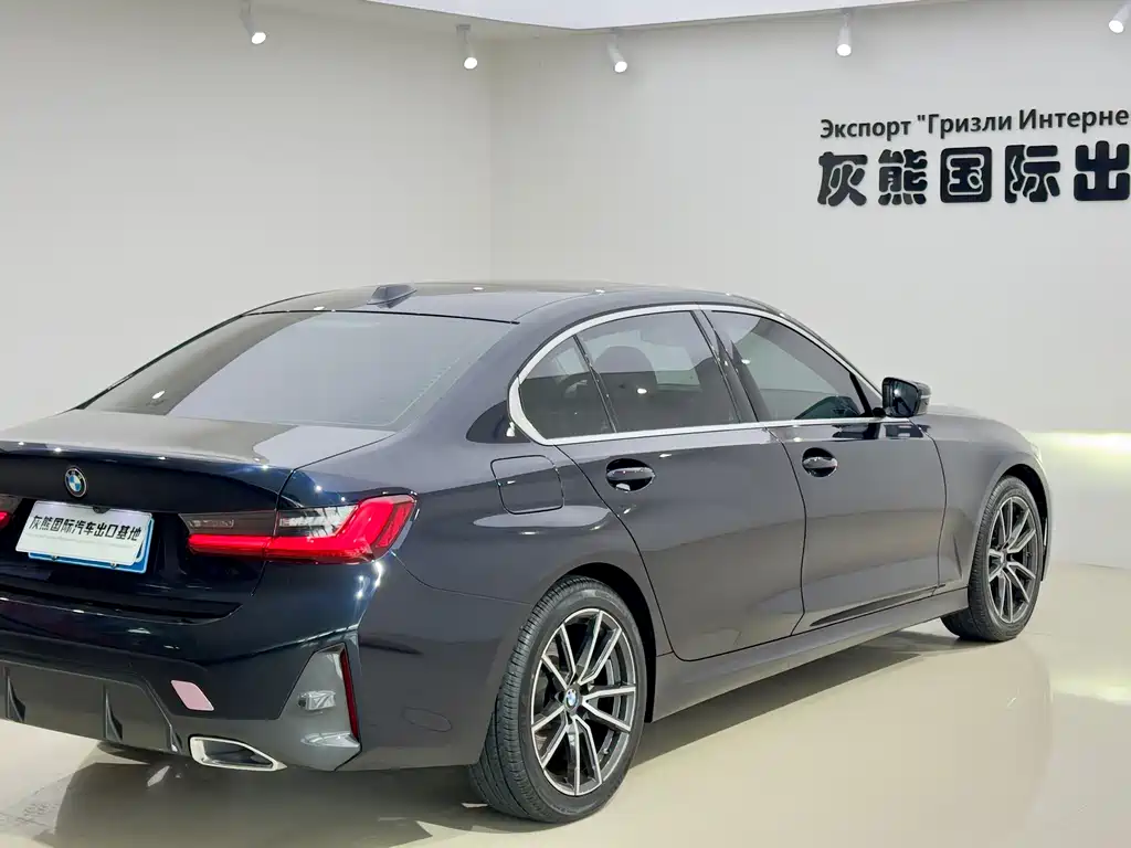 BMW 3 Series 2023