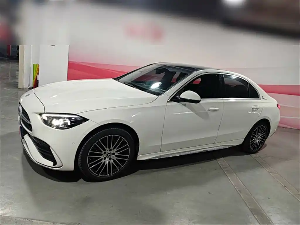 Mercedes-Benz C-Class 2023 — фото 2
