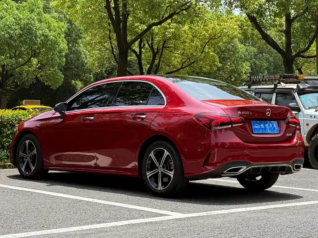 Mercedes-Benz A-Class 2023 — фото 7