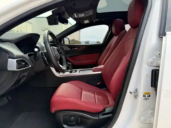 Jaguar XEL 2021