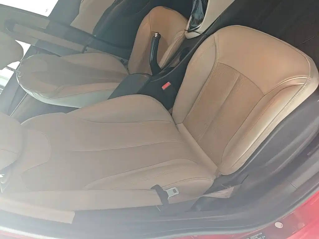 Buick Excelle 2016 — фото 25
