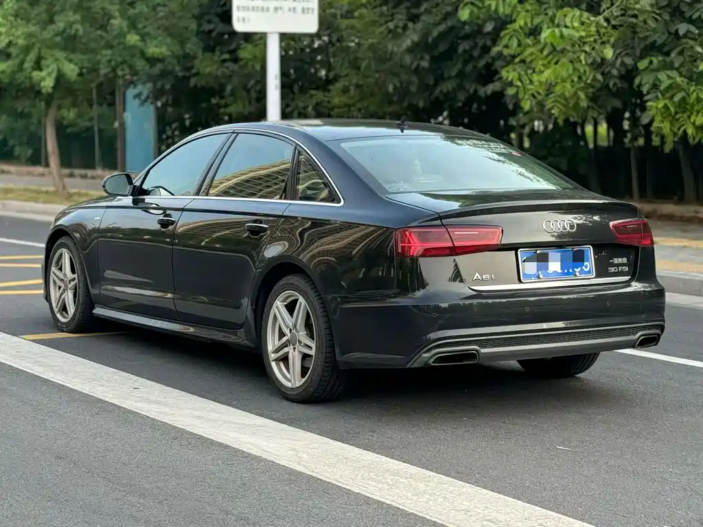 Audi A6L 2018 — фото 8