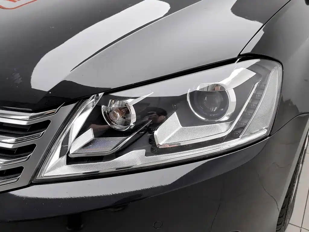 Volkswagen Magotan 2015