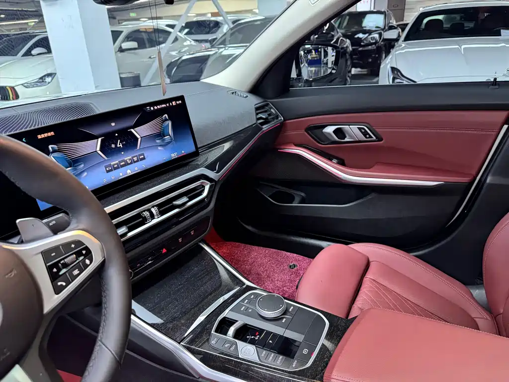 BMW 3 Series 2024